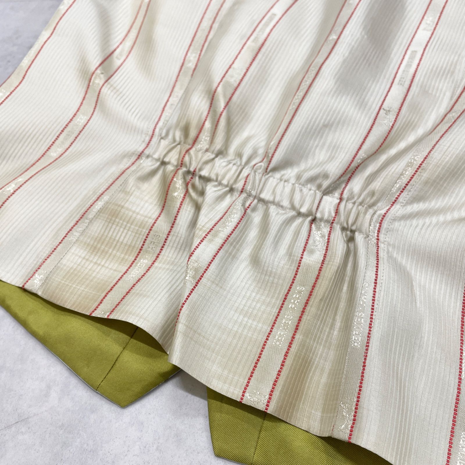 HERMES エルメス ベスト ジレ 鳥柄 バード 総柄 シルク100％ フランス