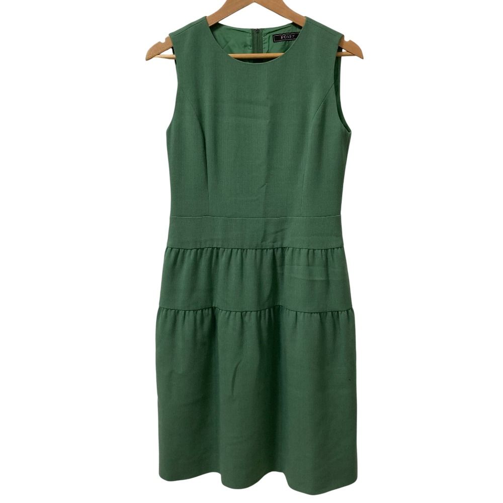 FOXEY ノースリーブワンピース　ティアード　40 グリーン　緑 美品 FOXEY フォクシー Dress Tiered ノースリーブティアード