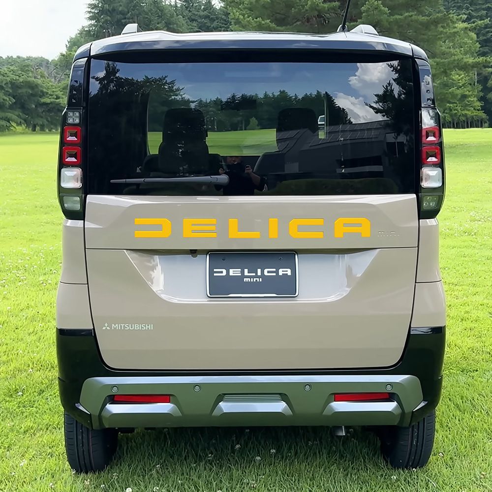 室内試奏数回のみ MXR M84 bass fuzz deluxe ※冊子類不足