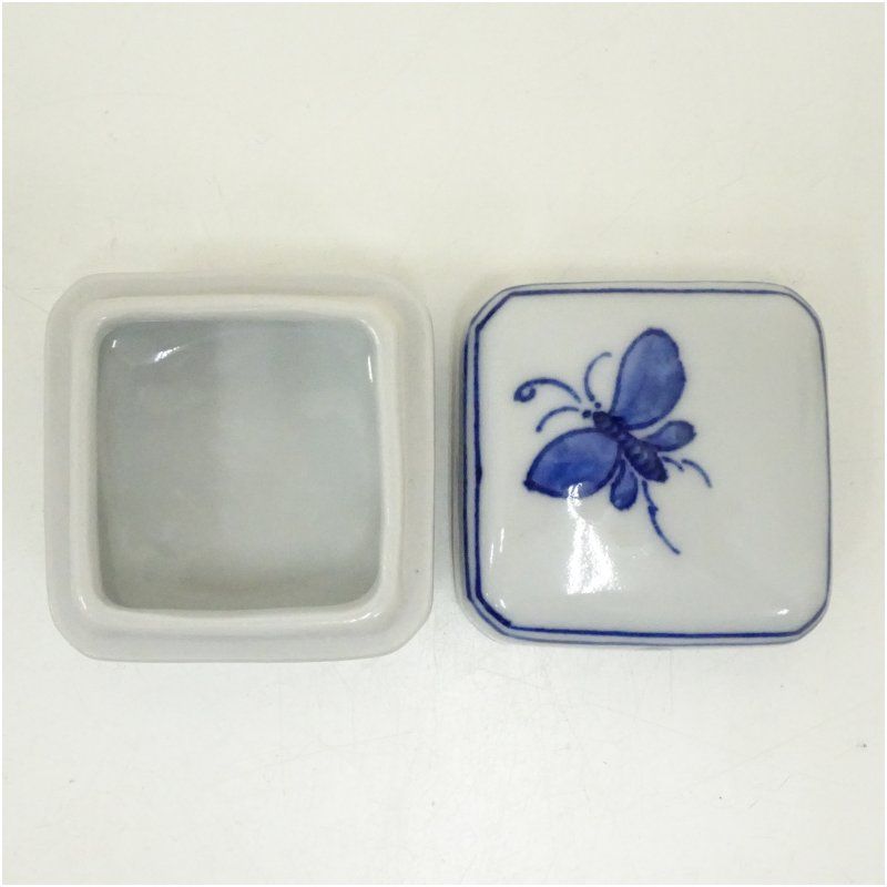 九谷焼 矢口永寿造 染付蝶文香合（共箱） 茶道具 茶道 香道 香道具