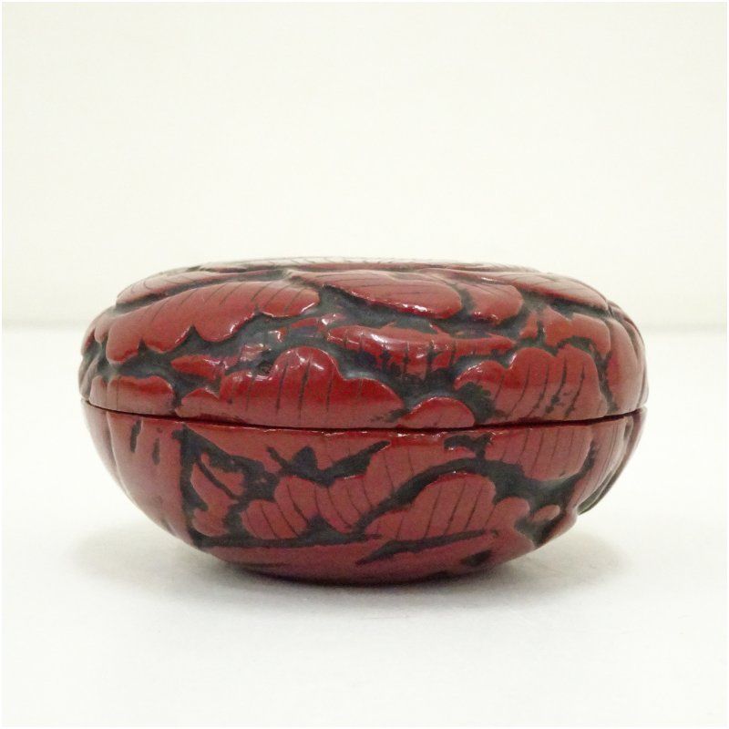 南忠造 堆朱牡丹彫香合（共箱） 茶道具 茶道 香道 香道具 おしゃれ
