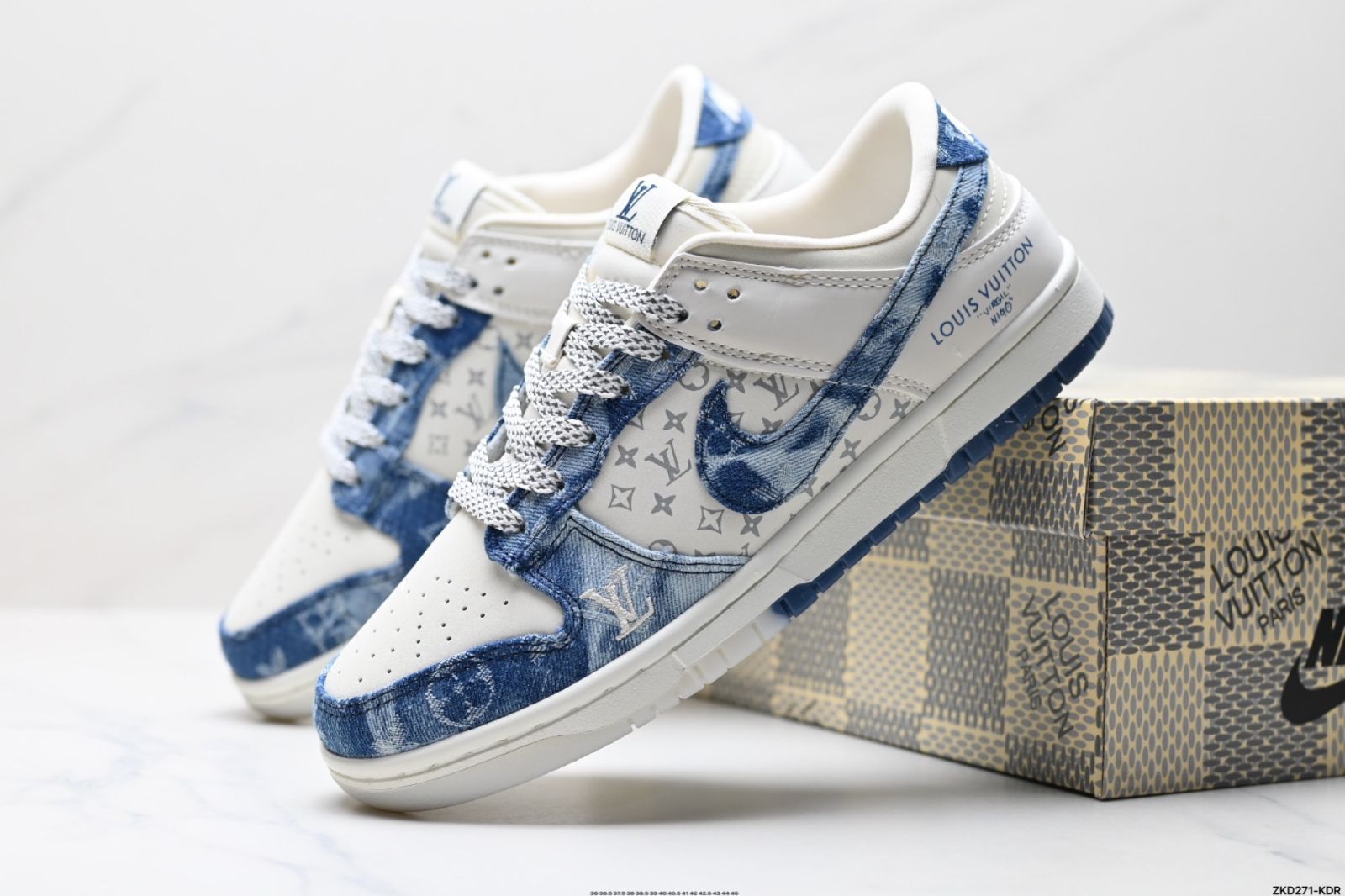 ルイヴィトン　メンズ　スニーカー LOUIS VUITTON / ルイヴィトン】トレイナー メンズ サイズ8 モノグラム