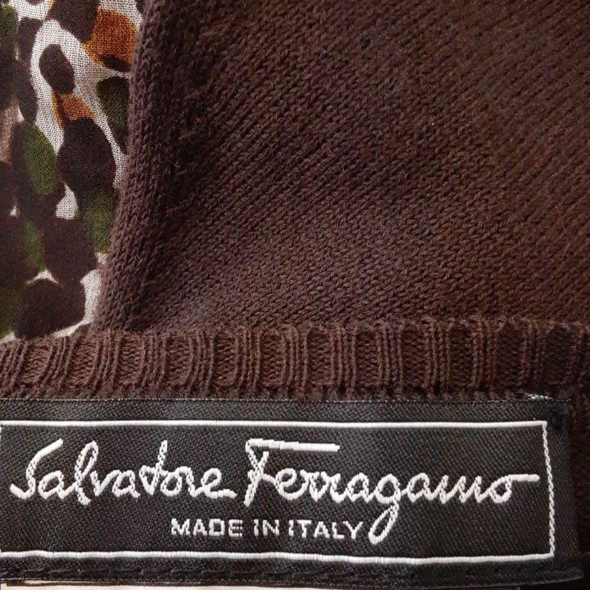 サルバトーレフェラガモ カーディガン サイズM レディース美品