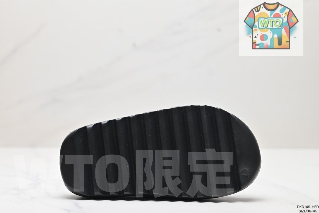 アディダス イージースライド 