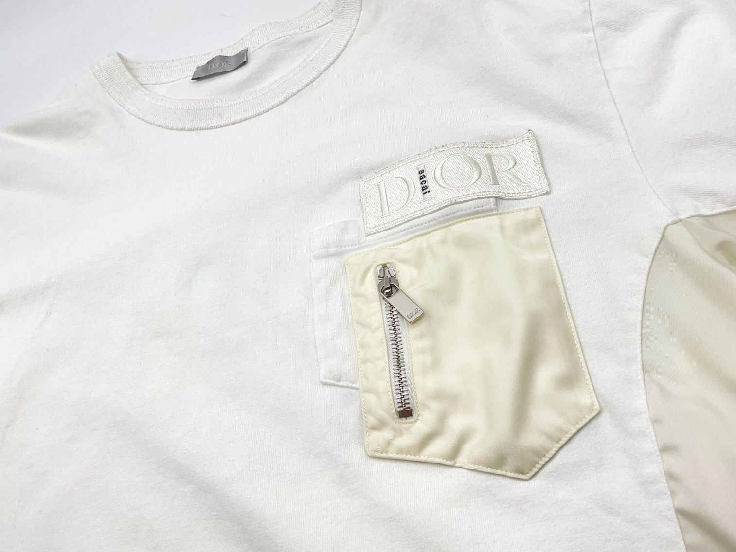 XL Dior ×SacaiコラボTシャツ XL ホワイト 【値下げ交渉歓迎】 - メルカリ