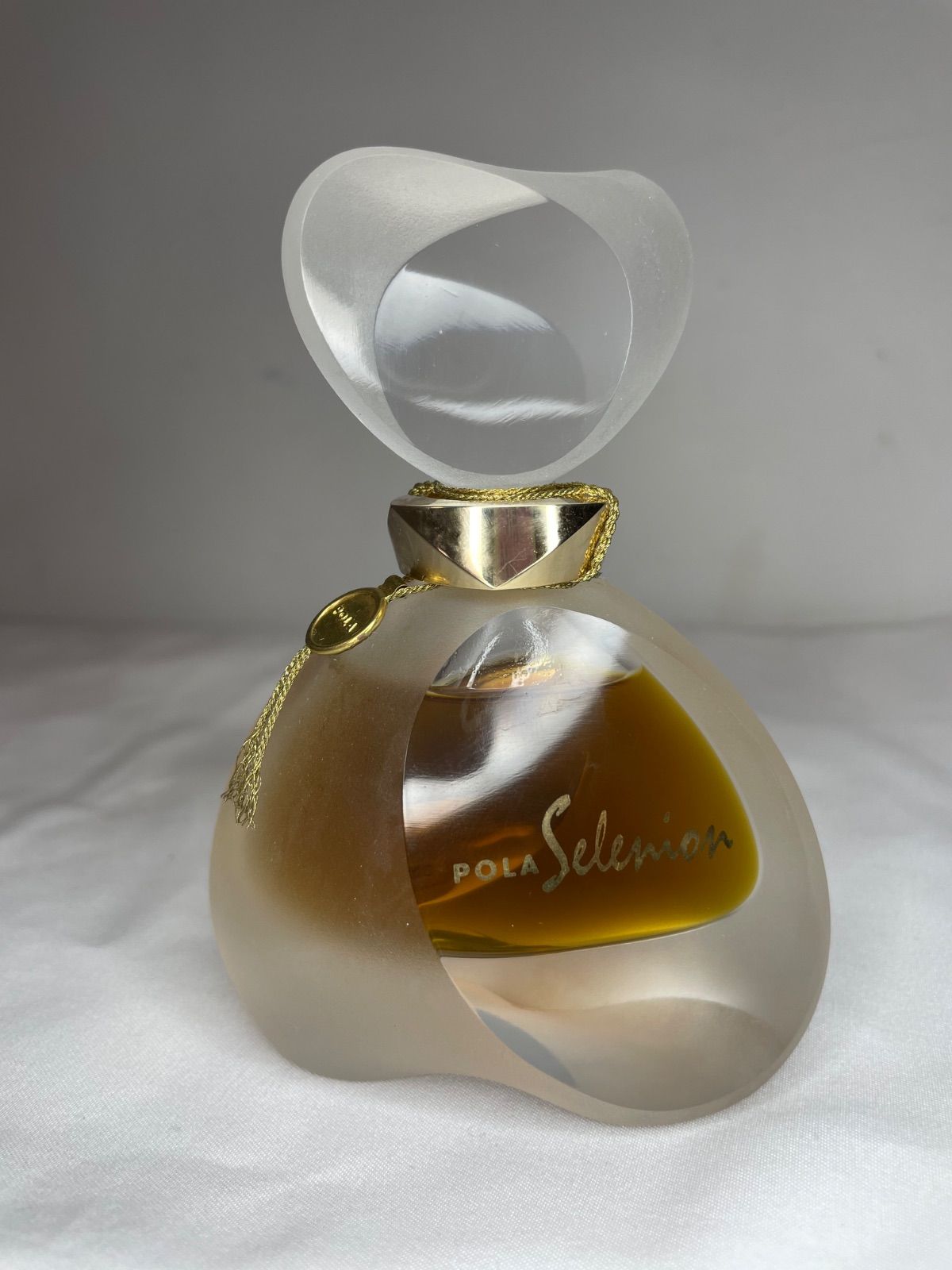 ポーラ セレニオン 香水 30ml - メルカリ