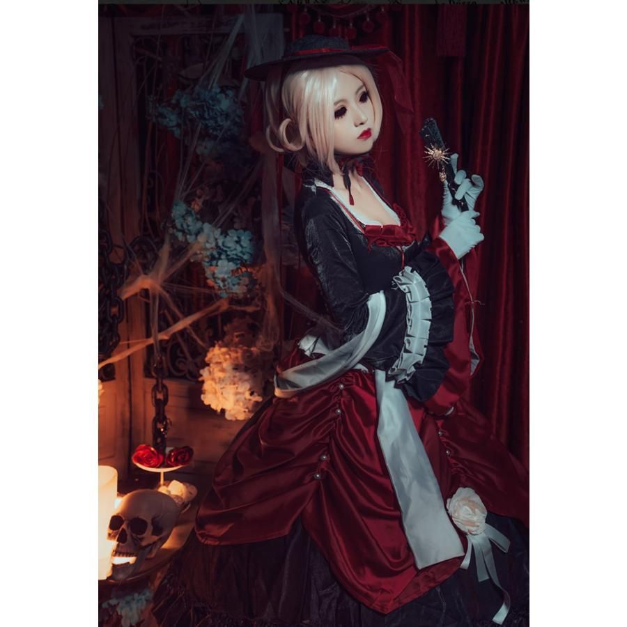 ミッドサマーティーパーティー ゴシック衣装