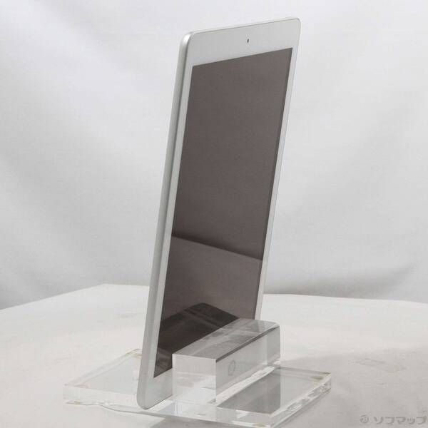 中古品〕 iPad 第5世代 32GB シルバー MP2G2J／A Wi-Fi【349】 - メルカリ