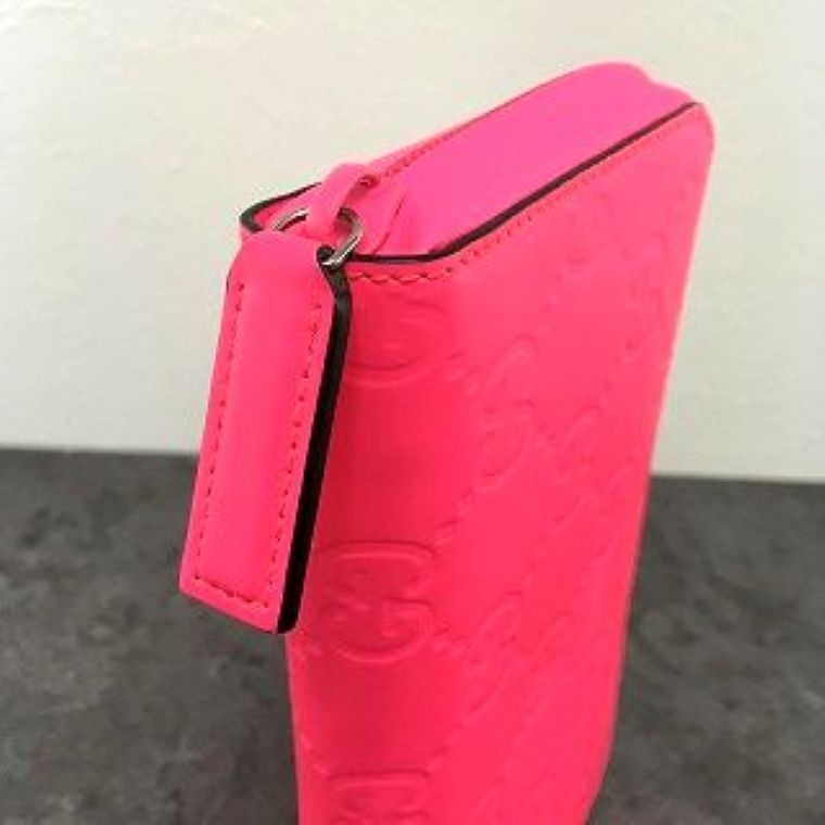 極美品 GUCCI ジップウォレット ラバーエフェクト 箱付き 504 送料込み！ 極美品 GUCCI ジップウォレット ラバーエフェクト 箱付き