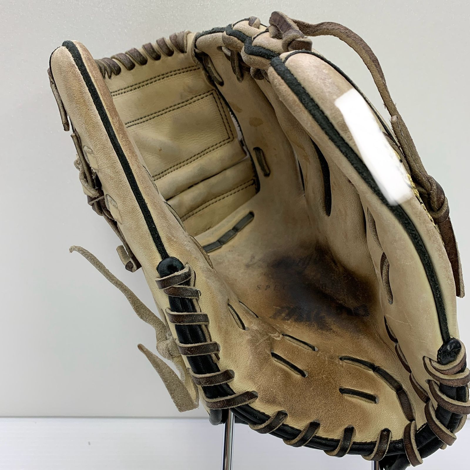 ミズノ MIZUNO ビクトリーステージ オーダー 軟式 大人 一般 内野手用