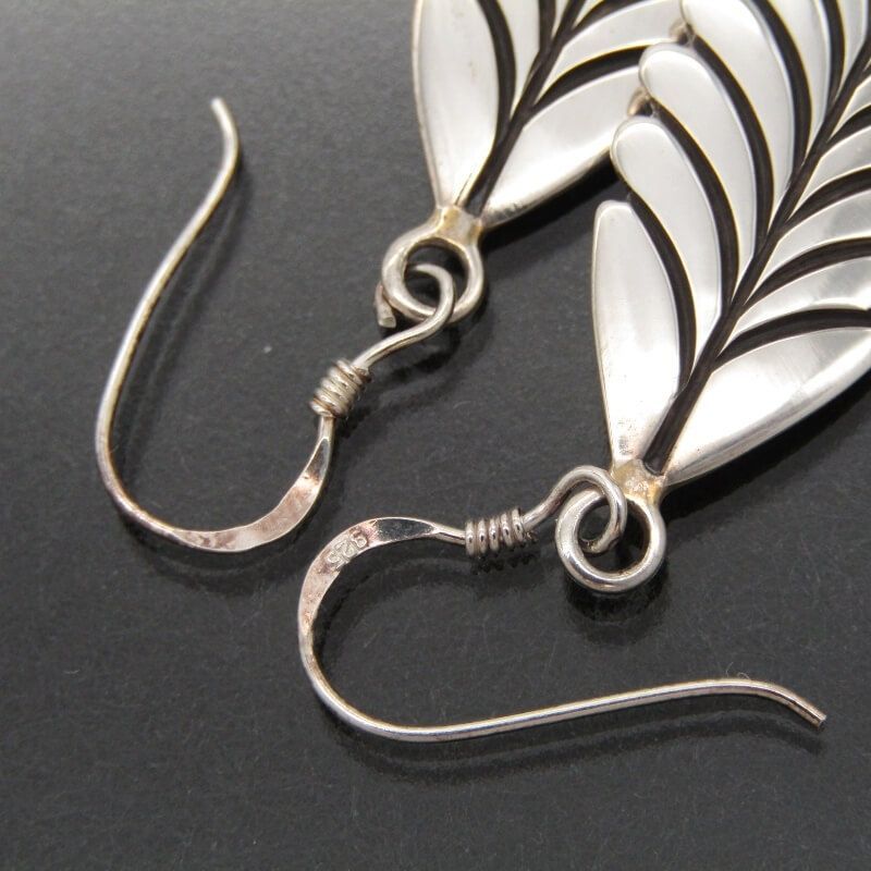 美品 Steve Yellowhorse ナバホ族 ピアス リーフ SY スティーブ