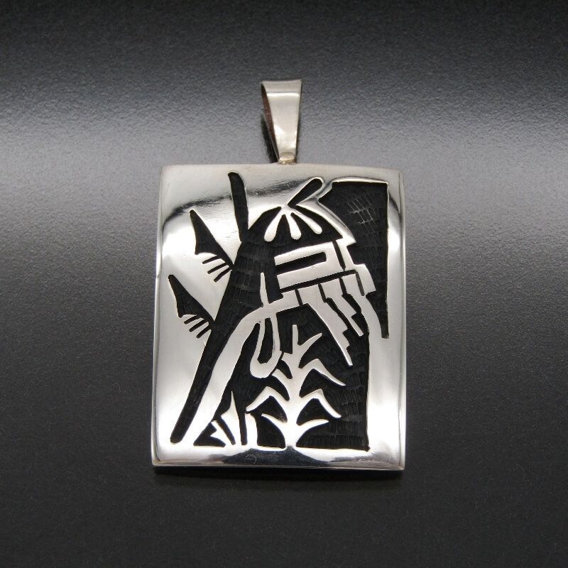 美品 Willis Humeyestewa ホピ族 ペンダント ロングヘアカチナ