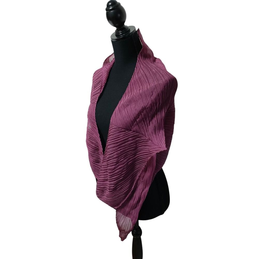 未使用品　プリーツプリーズ　ストール　ショール 美品 Pleats Please Issey Miyake プリーツプリーズ イッセイミヤケ