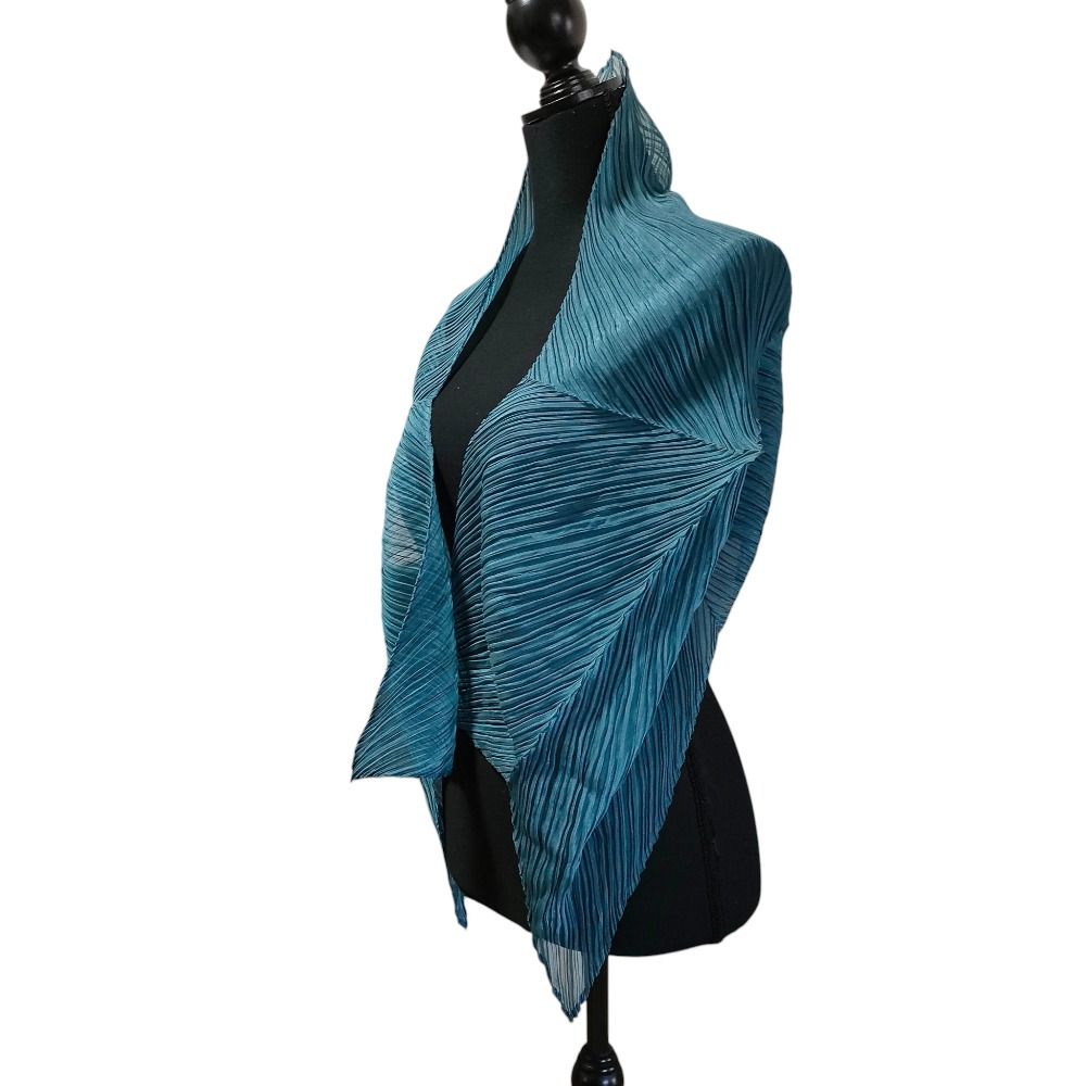 【新品未使用】プリーツプリーズ　ストール ISSEY MIYAKE プリーツ プリーズ ショール ストール 未使用❗️ □新品
