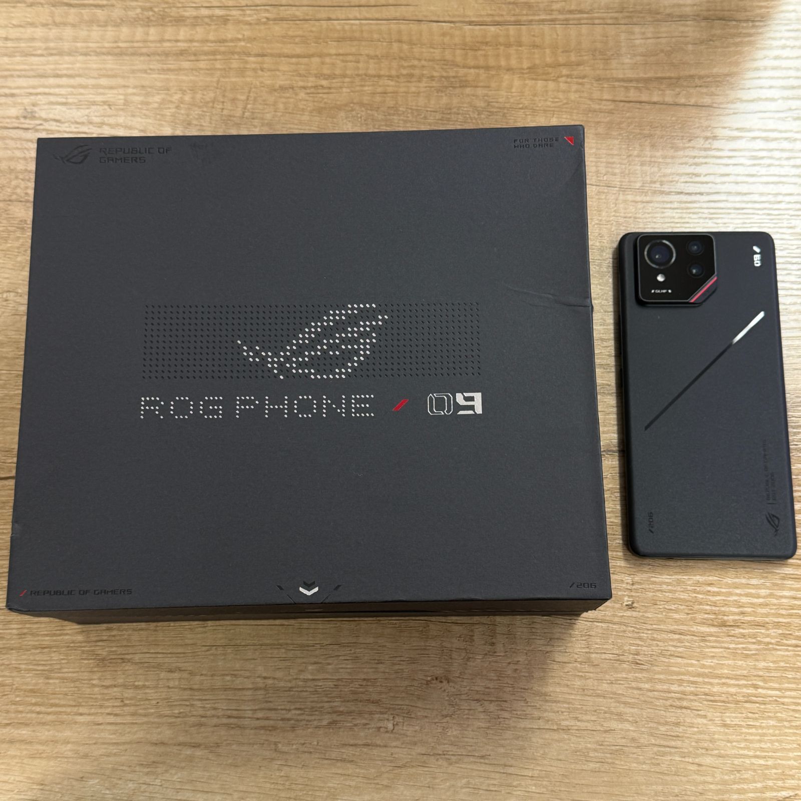 ASUS ROG Phone 9 Pro 512G SIMフリー ログフォン | ヤマダウェブコム
