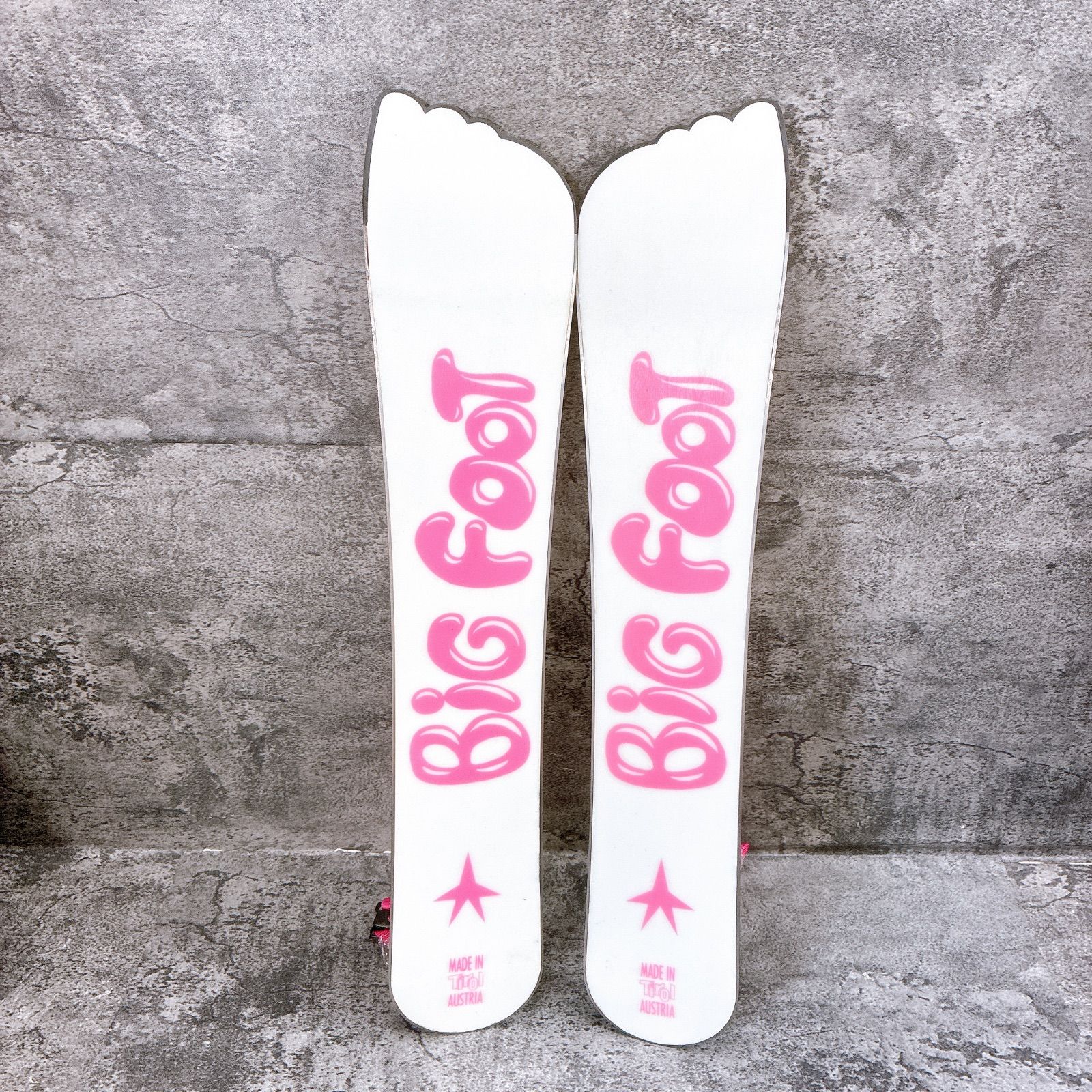 美品 クナイスル ビッグフット ショートスキー ピンク ブラック 個性的