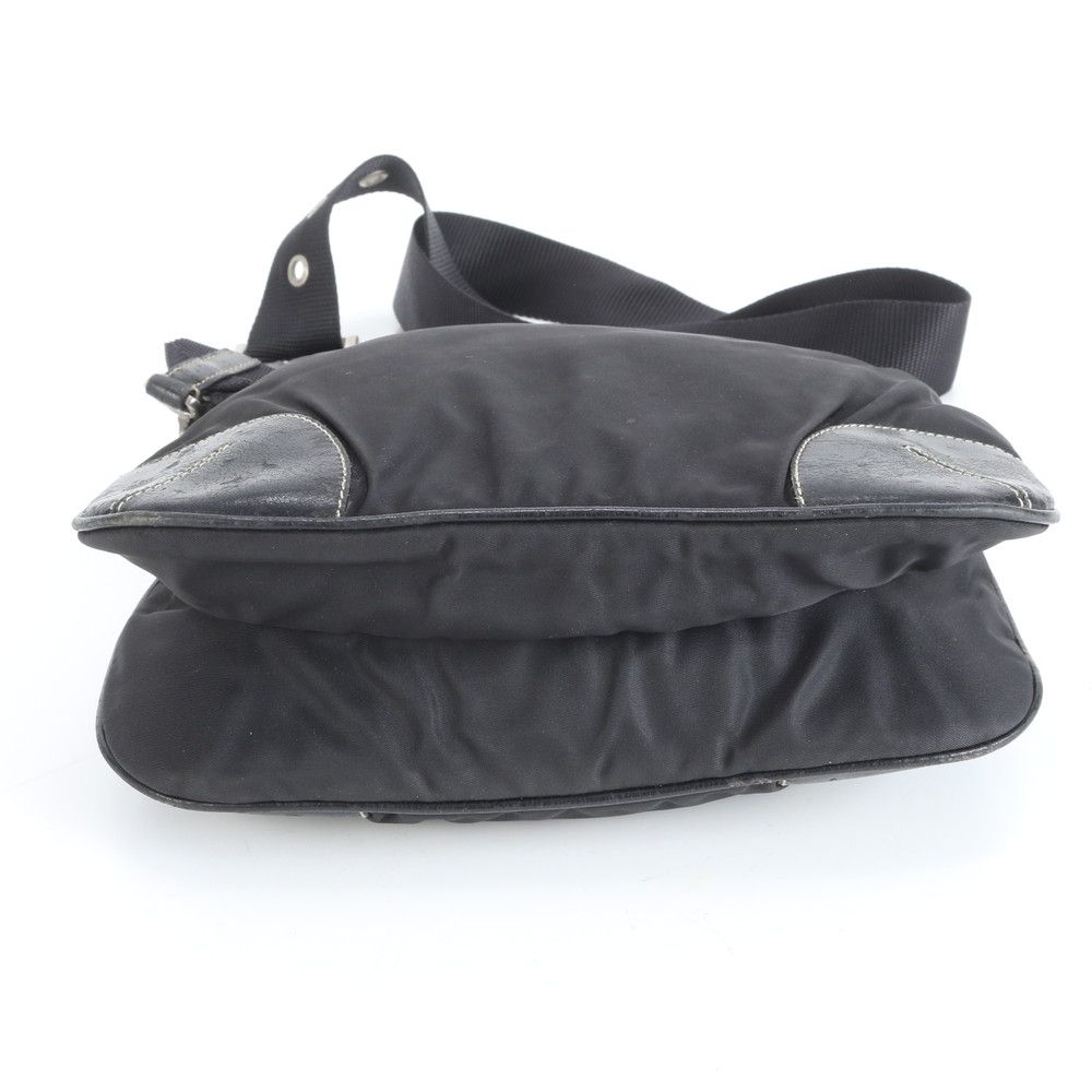 美品 プラダ テスート ナイロン トライアングルロゴ レザー ショルダー  