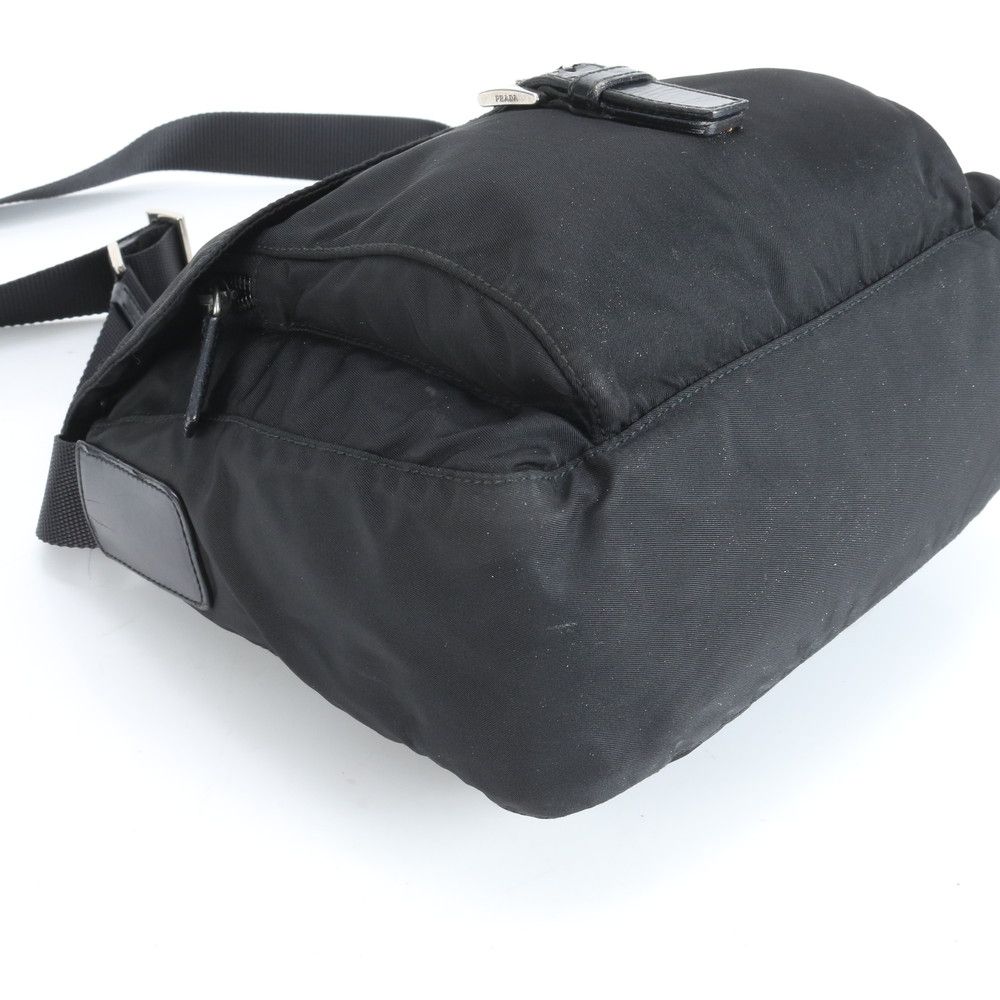 【近年モデル・美品✨】プラダ メッセンジャーバッグ テスートナイロン レザー 黒 PRADA 美品 プラダ ナイロン 斜め掛けショルダーバッグ メッセンジャー