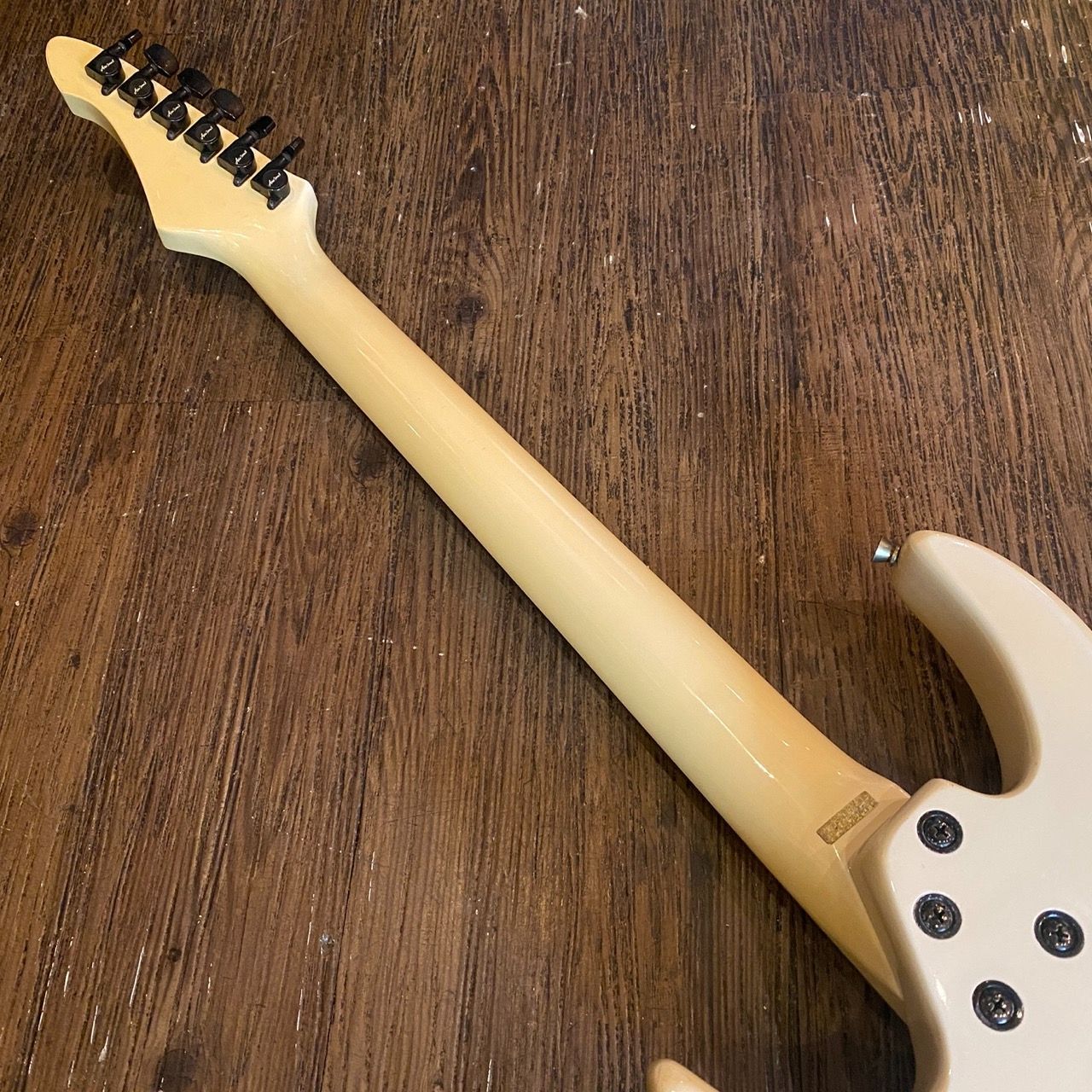 Aria Pro II Vanguard Series Electric Guitar アリア エレキギター