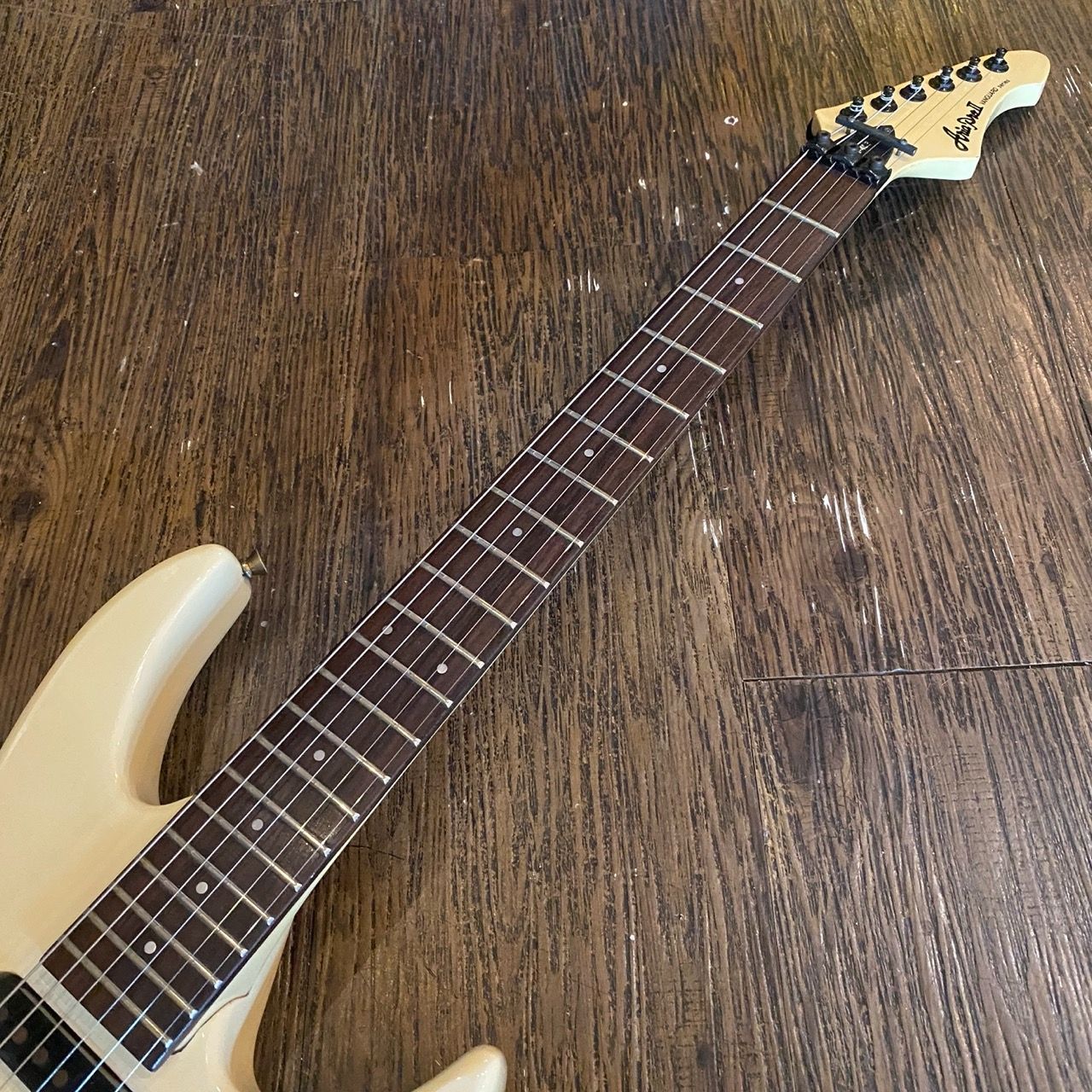 Aria Pro II Vanguard Series Electric Guitar アリア エレキギター