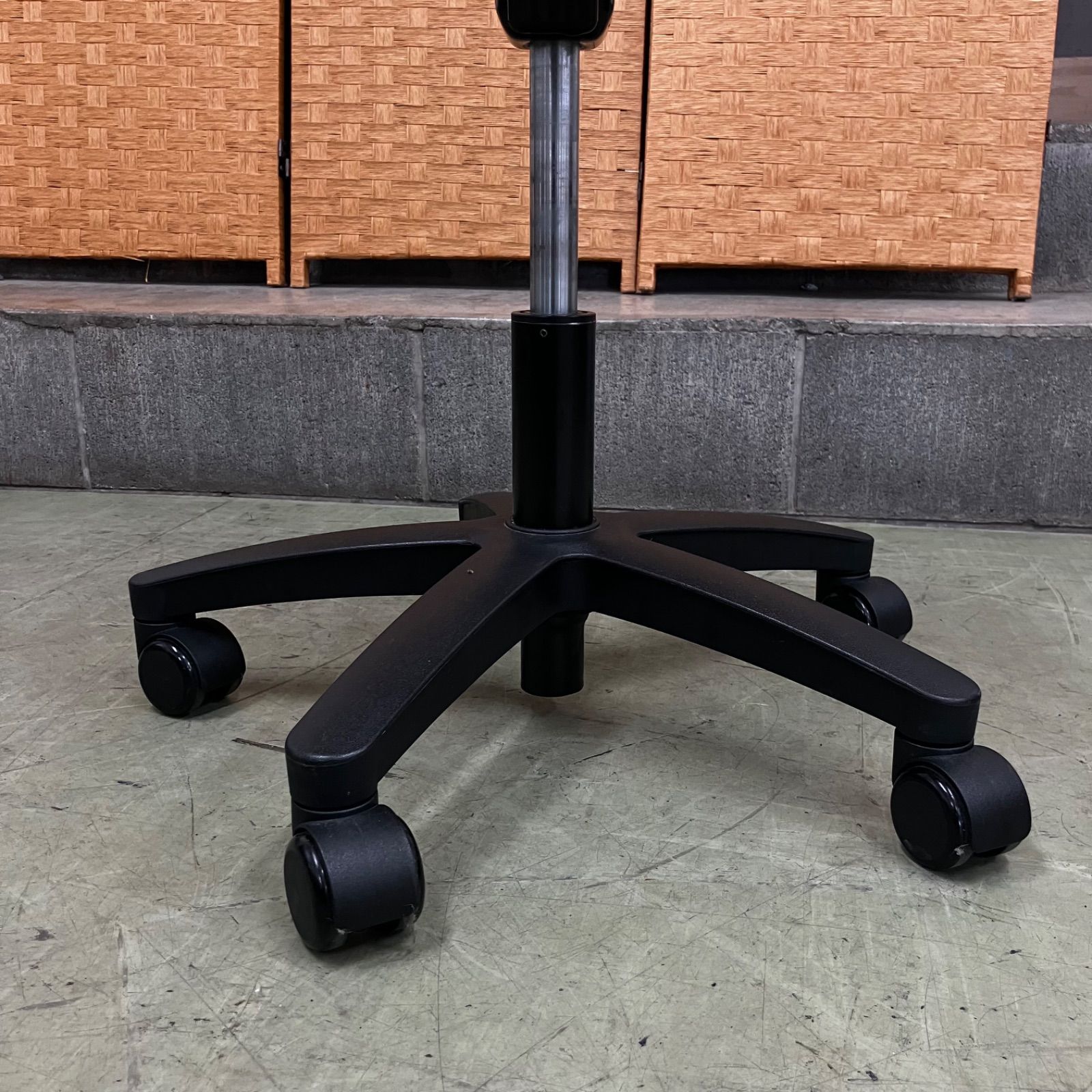 □【値下げ交渉可能】ayurchair アーユルチェア オクトパス ブラック