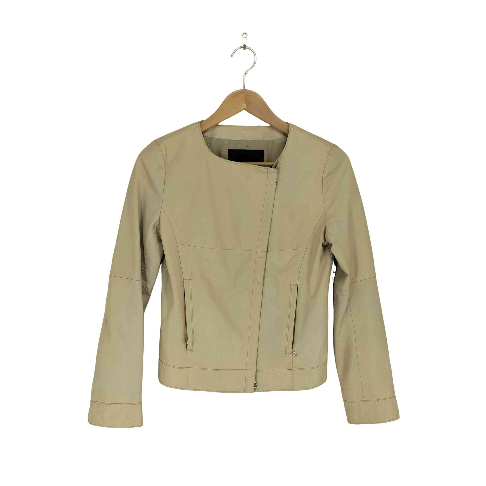 セール【新品タグ付】アンタイトル ラムレザージャケット ライダース サイズ2 着丈短め/柔らかな質感】ラムレザージャケット（ライダースジャケット