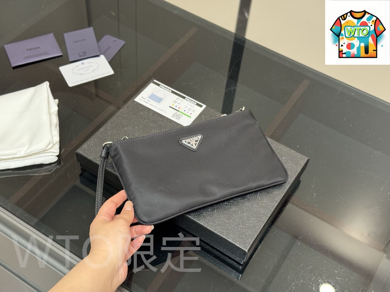 今日特価】Prada プラダ 高級感溢れるデザイン - メルカリ