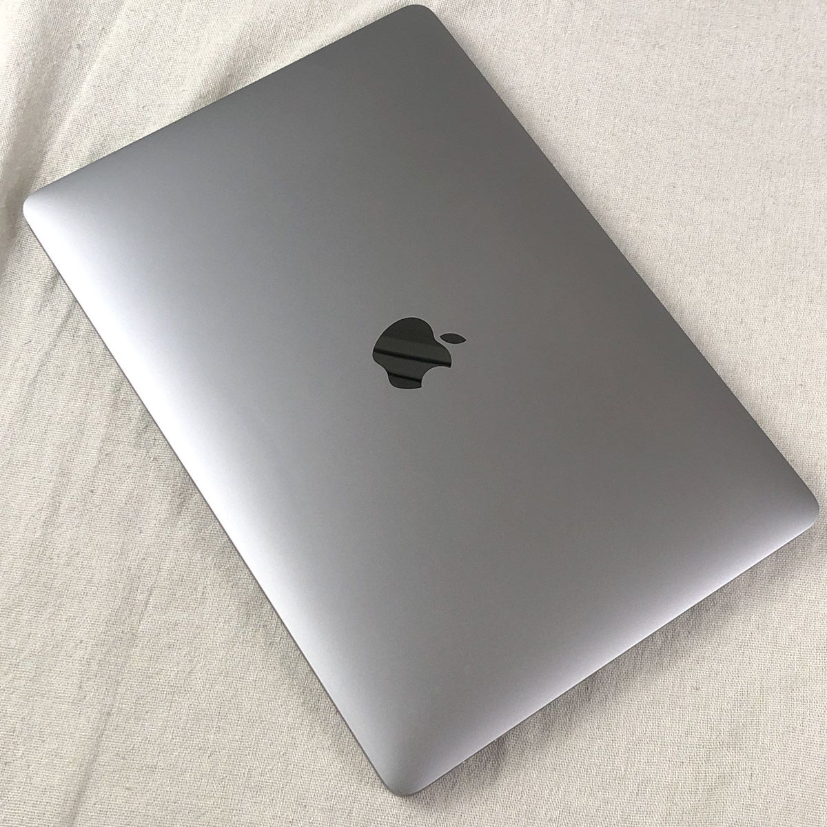 【ジャンク品】MacBook Pro シルバー ジャンク品】MacBook Pro 13-inch 2016年製