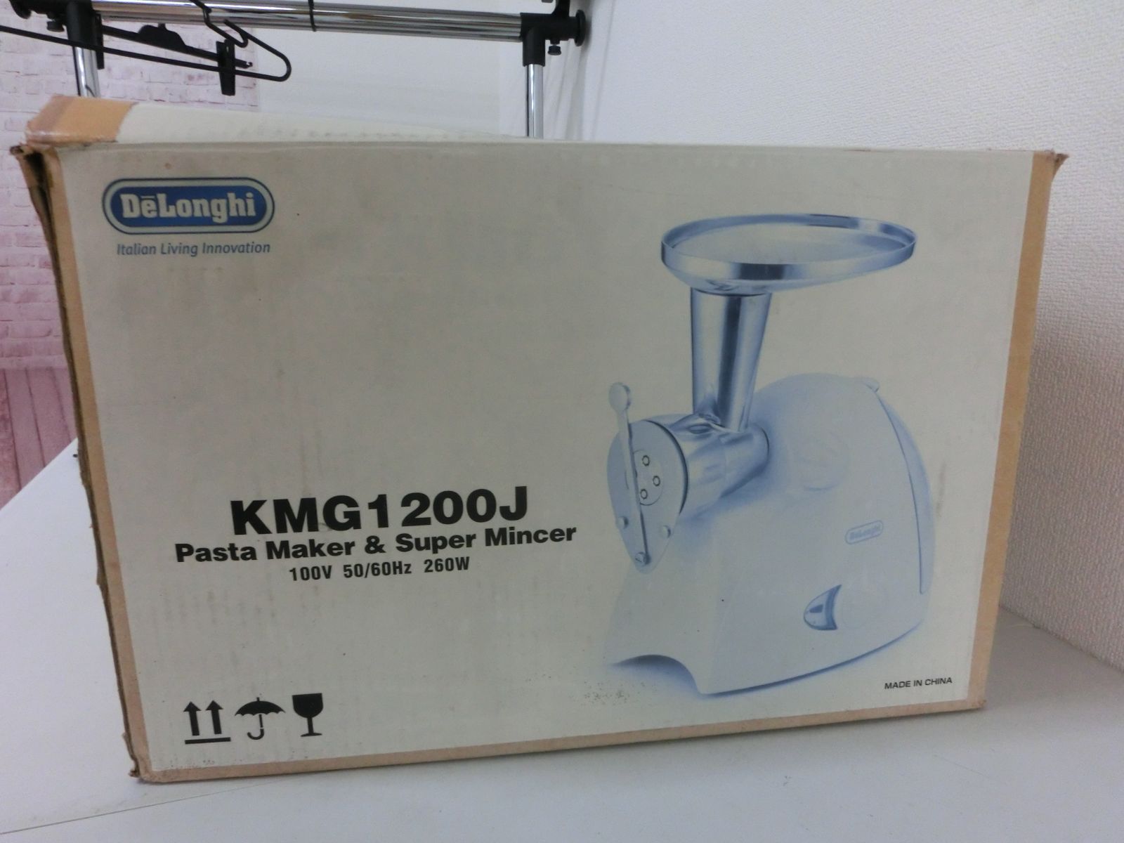 TAKA55‐18】☆動作未確認 デロンギ 電動パスタマシン パスタメーカー