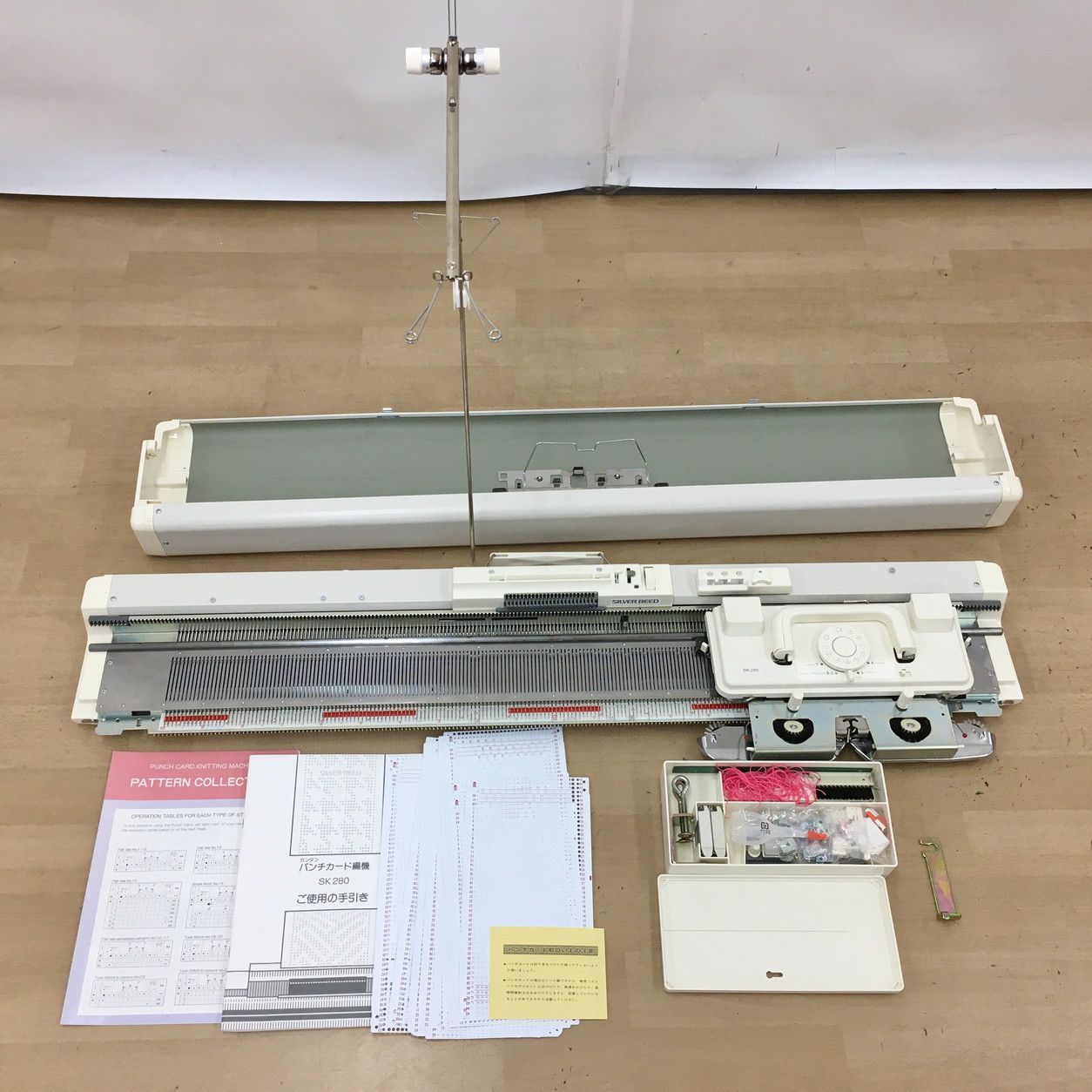 シルバー精工 SILVER REED 編み機 カンタン280 パンチガード編機 SK280
