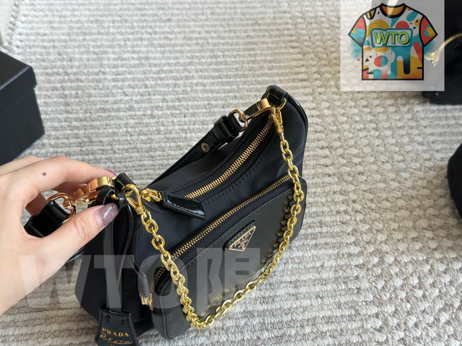 今日特価】Prada Hobo × 今日特価 Special Deal! ～ナイロン アーム