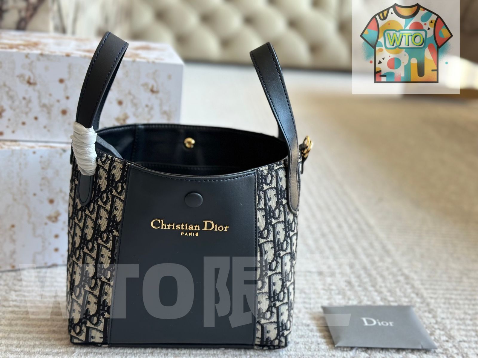 今日特価】Christian Dior Signaturea Bucket Bag ～クリスチャン