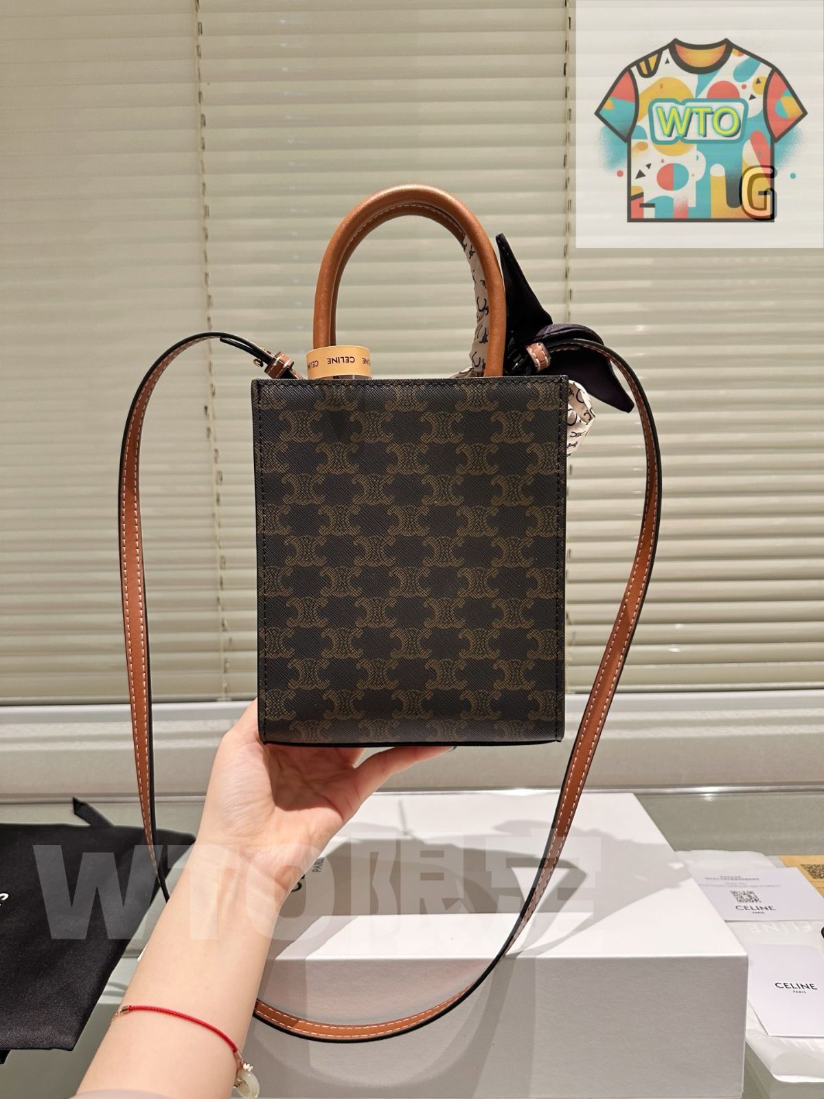 CELINE モノグラム トートバッグ 今日特価】Celine Monogram Tote Bag × ～モノグラム トートバッグ
