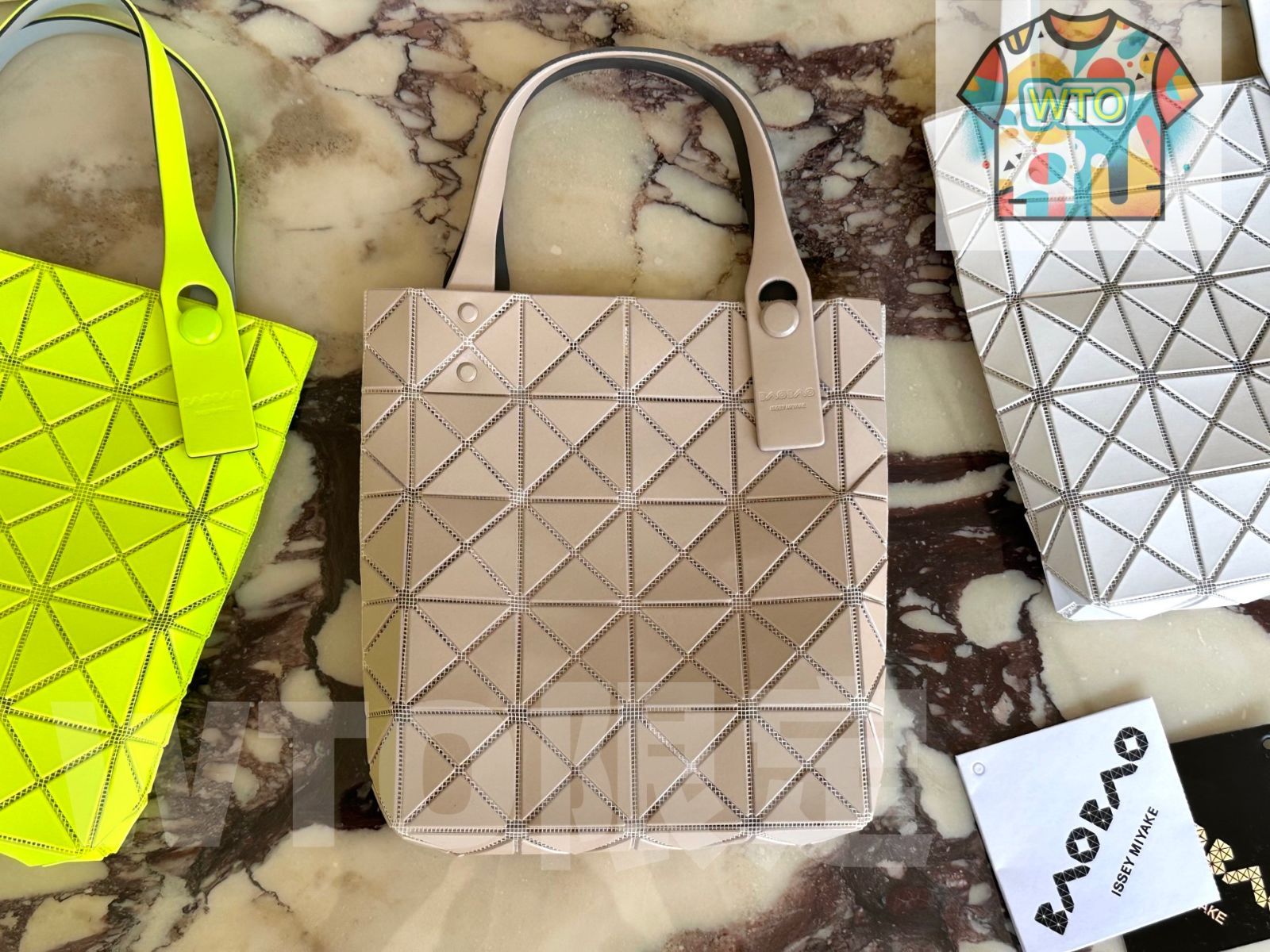 今日特価】ISSEY MIYAKE April Limited Mini Cube ～三宅一生 四月限定