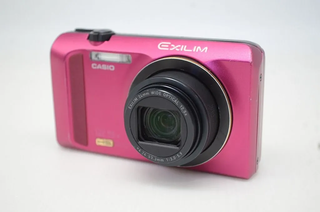 カメラ ピンクの猫様CASIO EXILIM EX-ZR200 デジタルカメラ