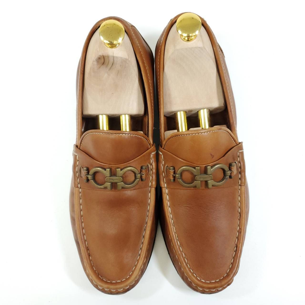 サルヴァトーレフェラガモ ダブルガンチーニ 本革 レザー 金具