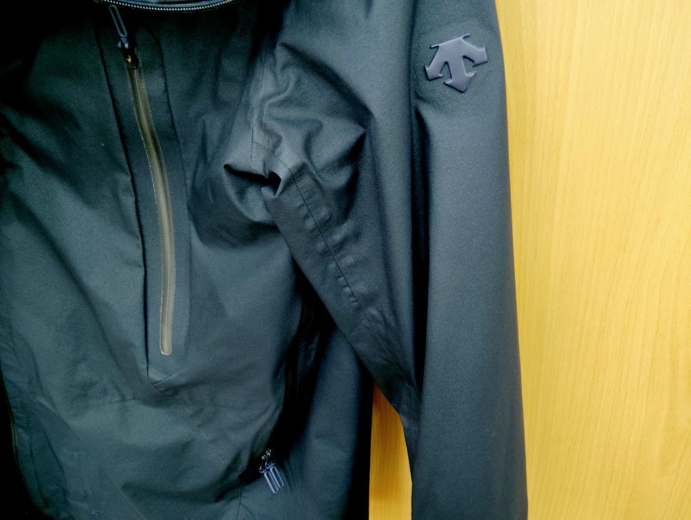 DESCENTE デサント オルテライン ハードシェルジャケット XO 防水 撥水 