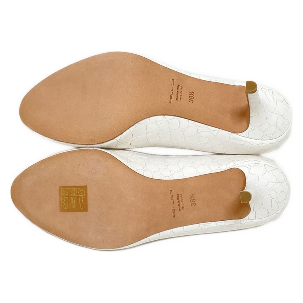 PELLICO(ペリーコ) パンプス 38 1/2 レディース - 白 型押し加工