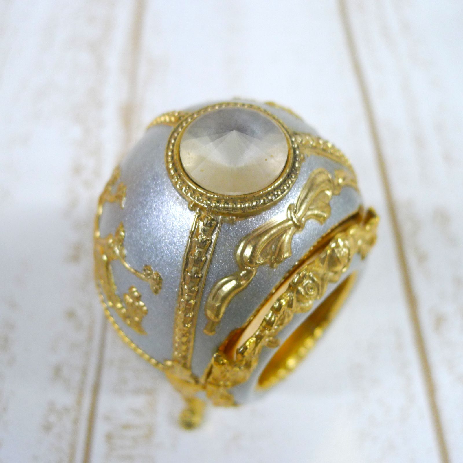 スワロフスキー　エッグアートジュエリーボックス スワロフスキー エッグアートジュエリーボックス SWAROVSKI