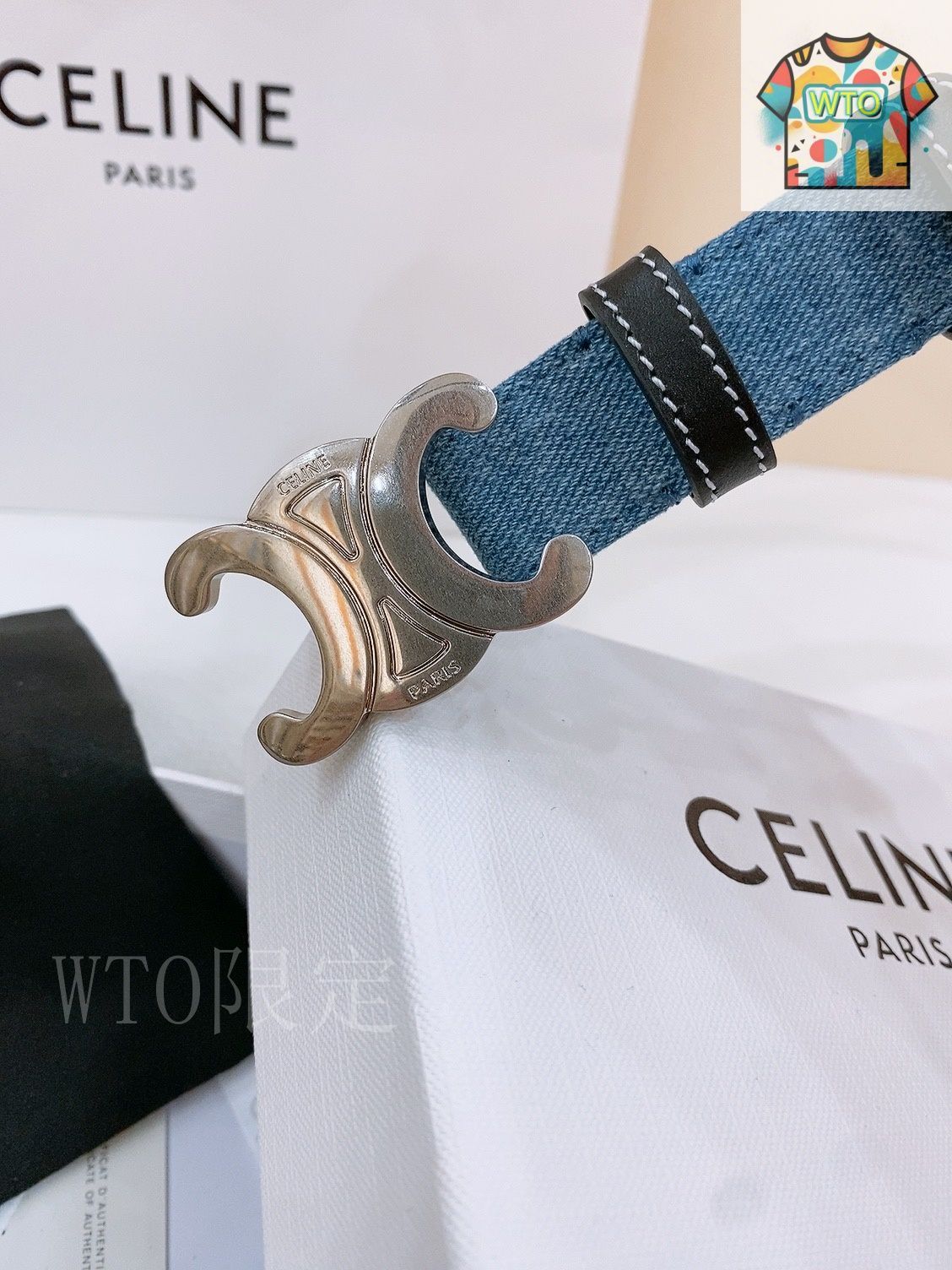 CELINE デニムベルト ロゴポーチ付き CELINE デニムベルト ロゴポーチ付き