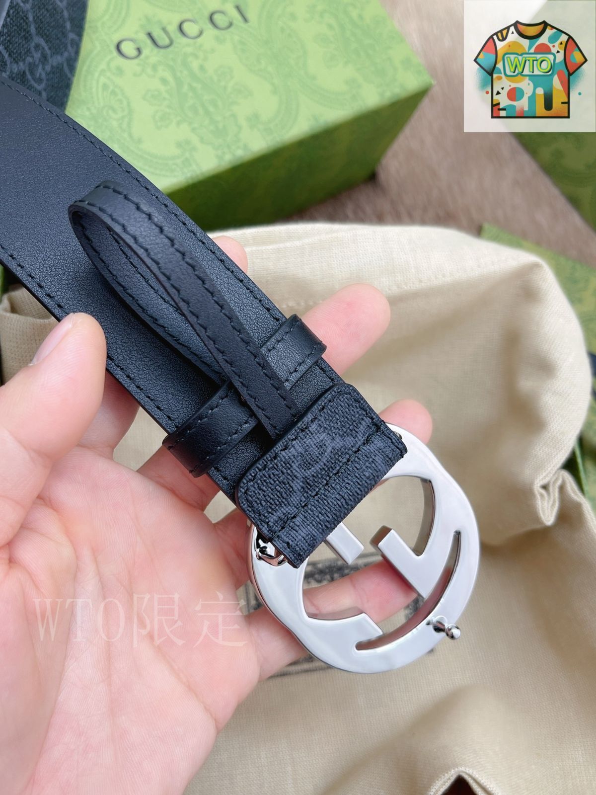 即購入値下げコメントお願いします❁ GUCCI グッチ ベルト GUCCI グッチ ベルト メンズ ガチャベルト 穴なし 新品 キャンバス