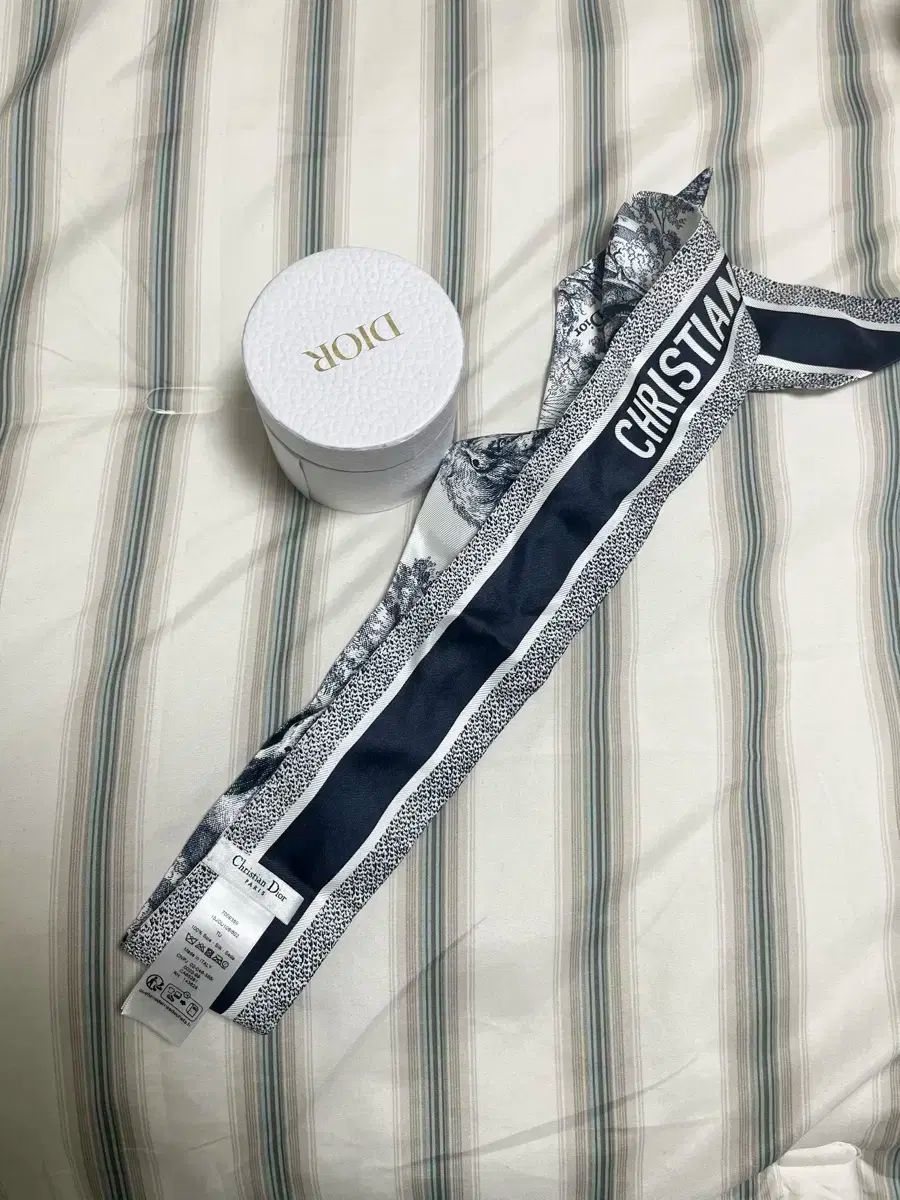 ディオールスカーフ DIOR ディオール 新品未使用 ディオール
