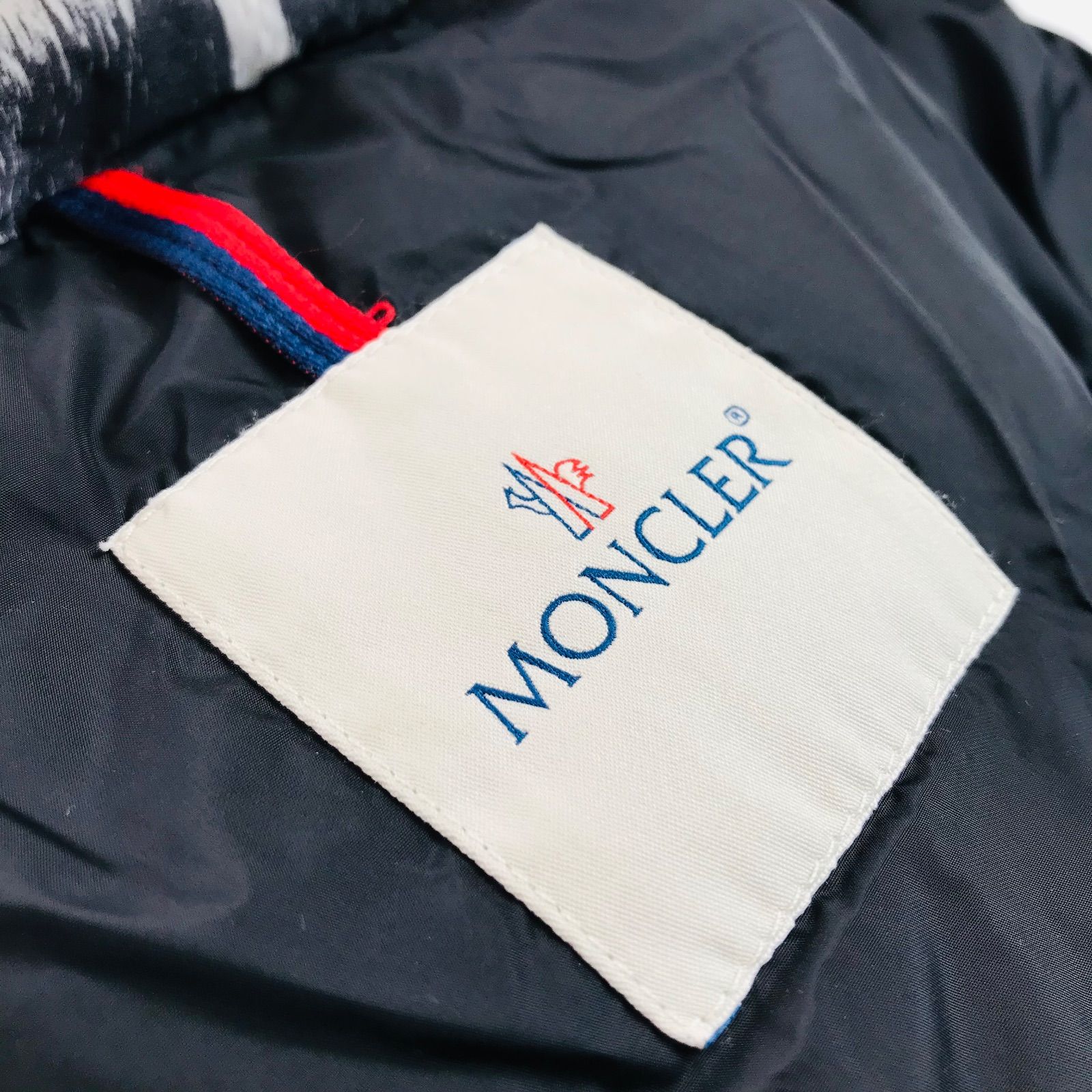美品☆MONCLER・モンクレール SABY レディース ブランドアイコン
