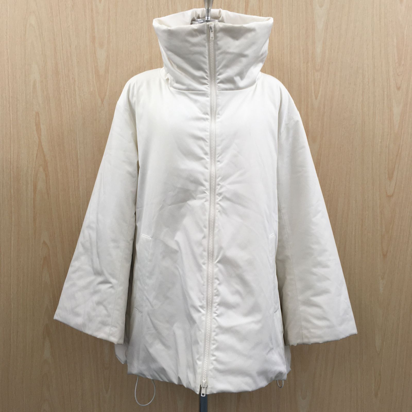 フレイアイディー ハイネックダウンショートコート F1120C13 - メルカリ