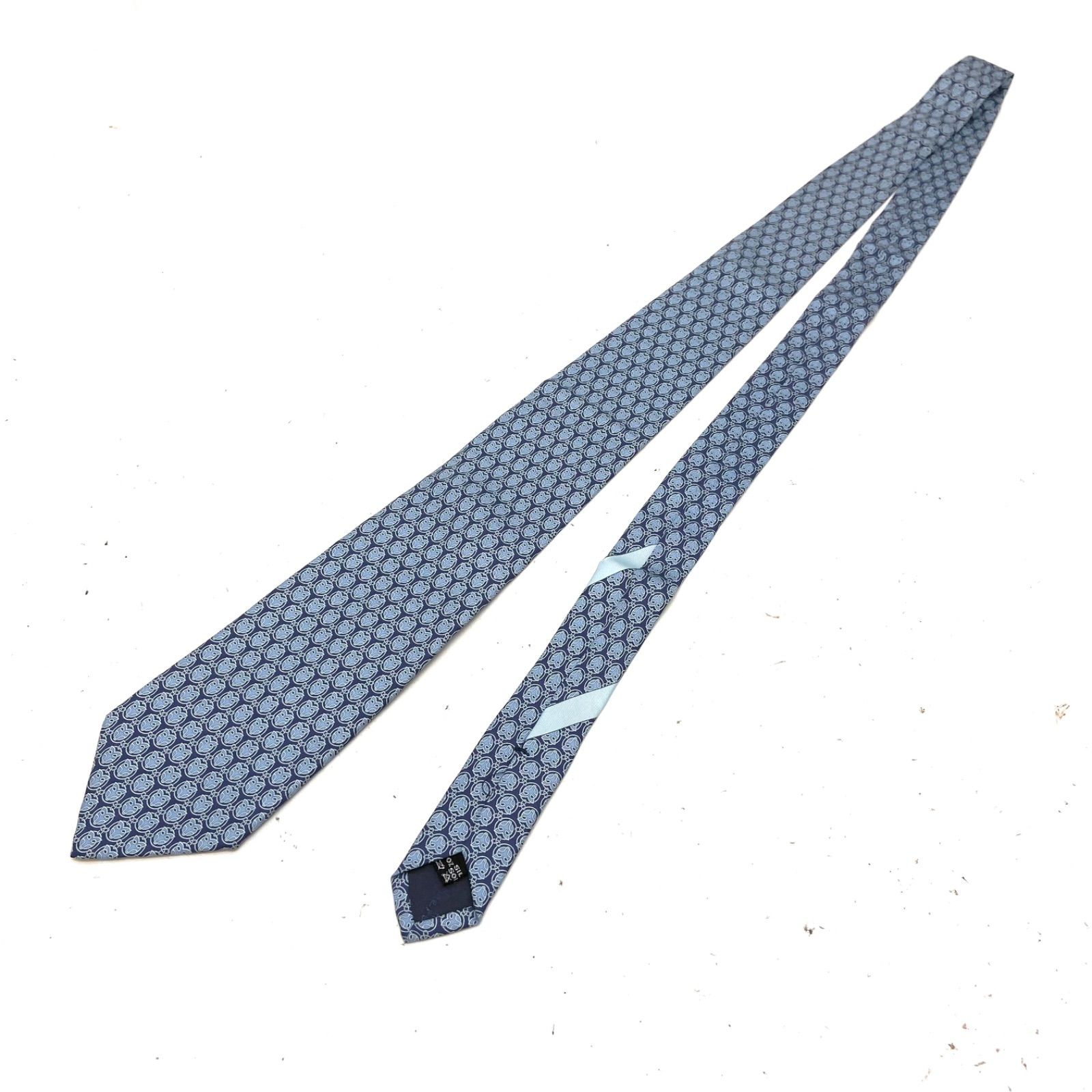 フェラガモ ネクタイ シルクフォーマル ビジネス ギフト FX584 - メルカリ