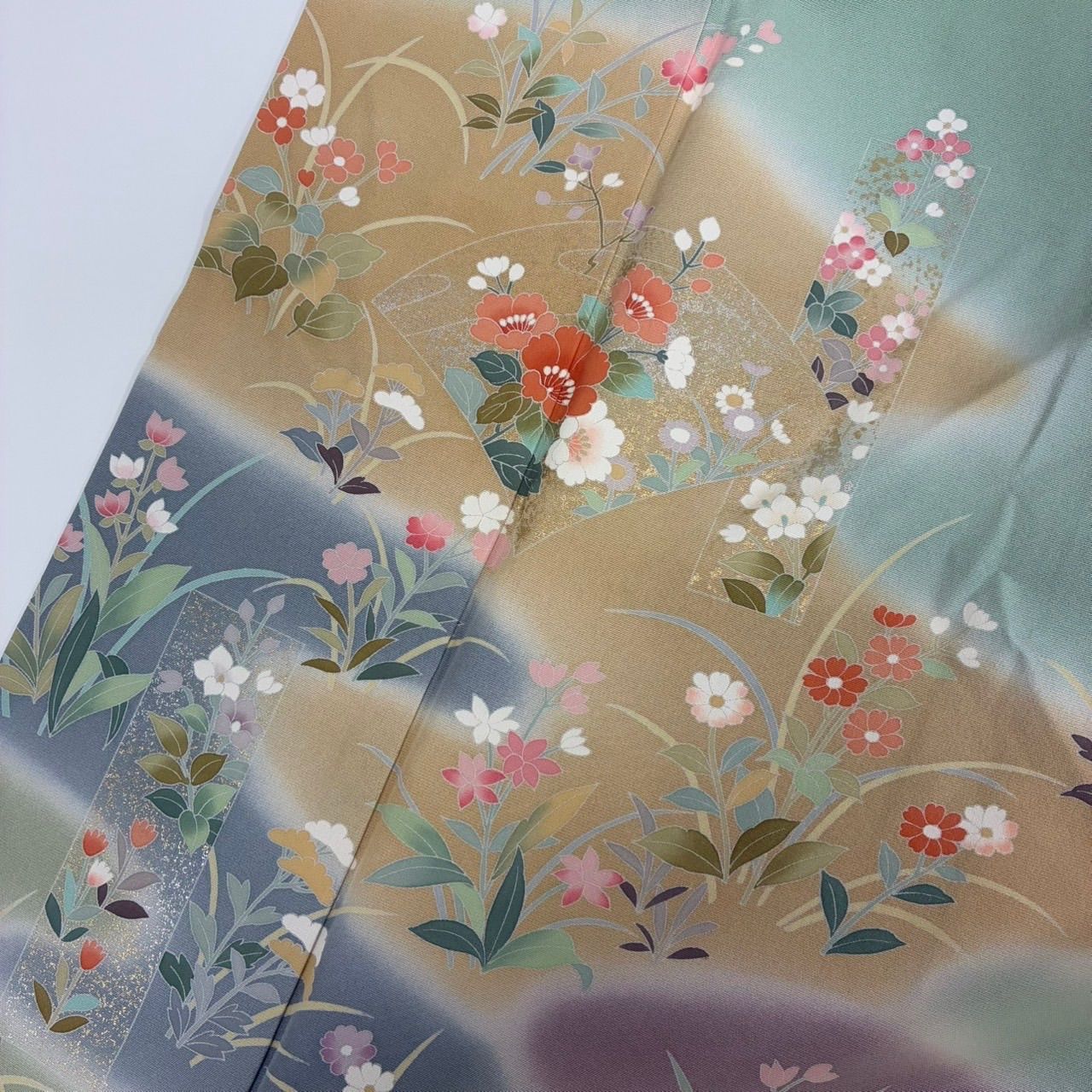 付下げ 作家物 友禅 金彩 裄66.5 紋無し 金彩 上品な花 訪問着 正絹