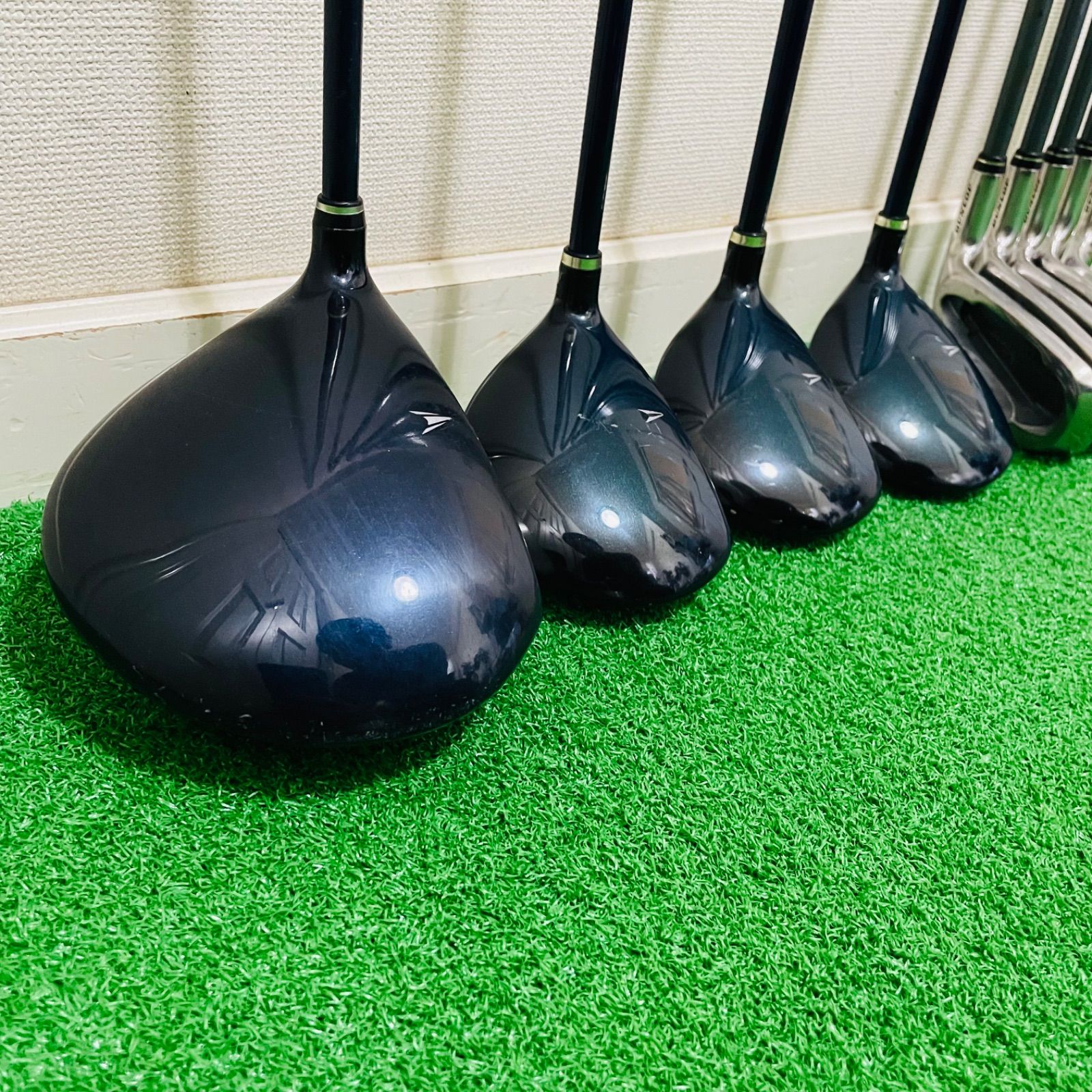 9327 XXIO ゼクシオ レディース 女性用 右利き ゴルフクラブ9本セット