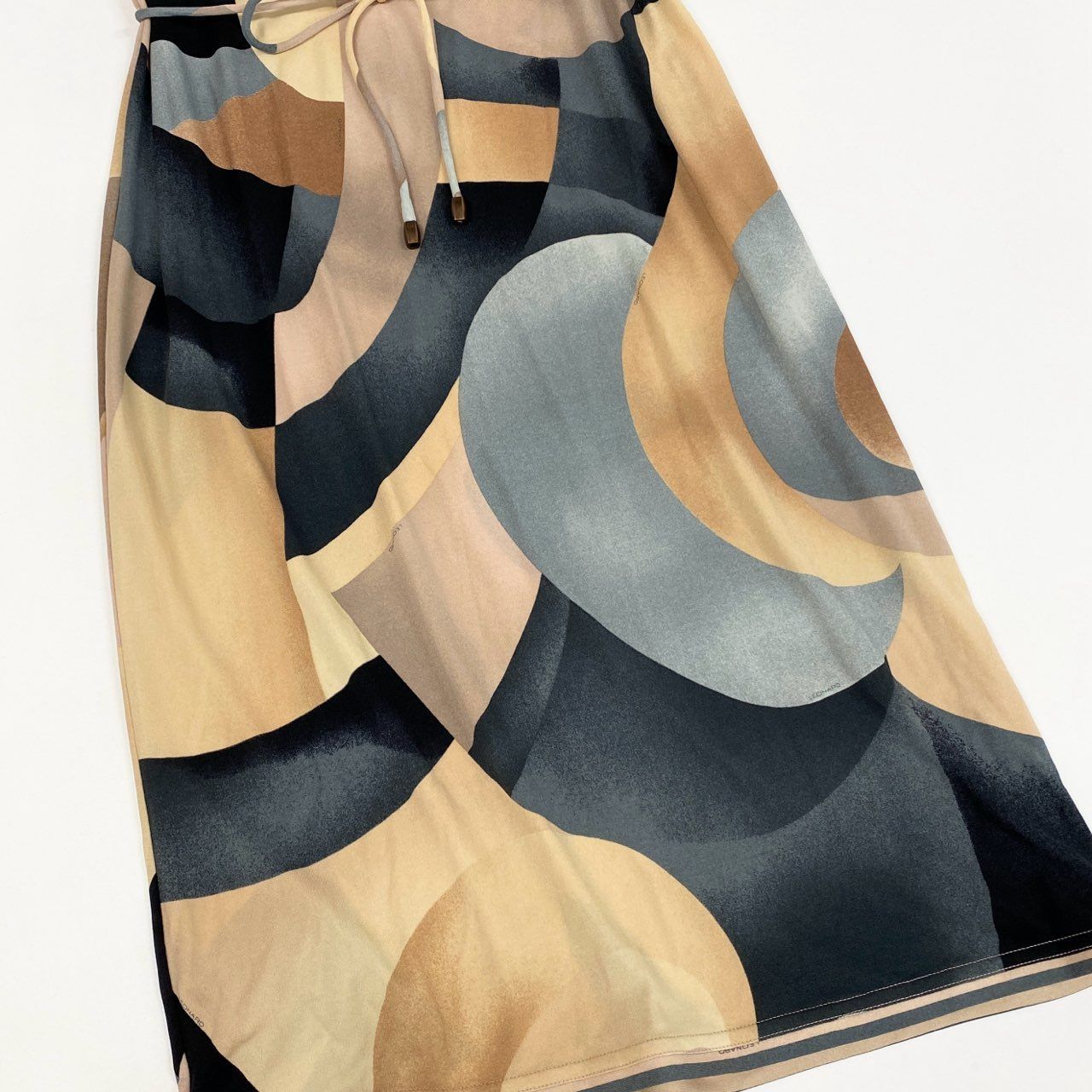 2k19《美品》 LEONARD レオナール インポートライン シルクワンピース