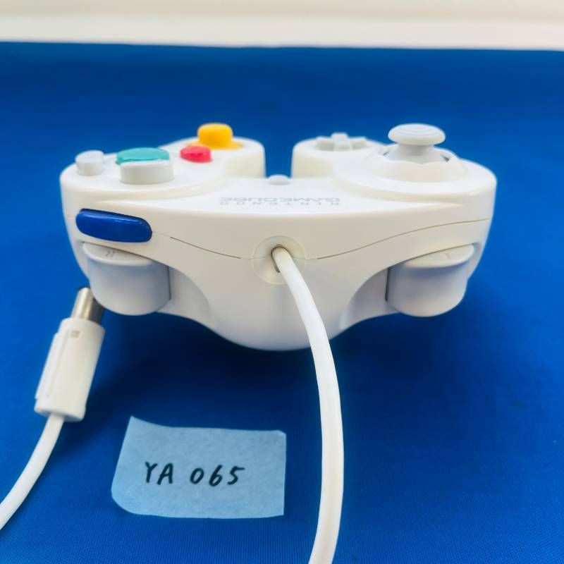 ◇YA065【限定カラー】 ニンテンドー ゲームキューブ コントローラー