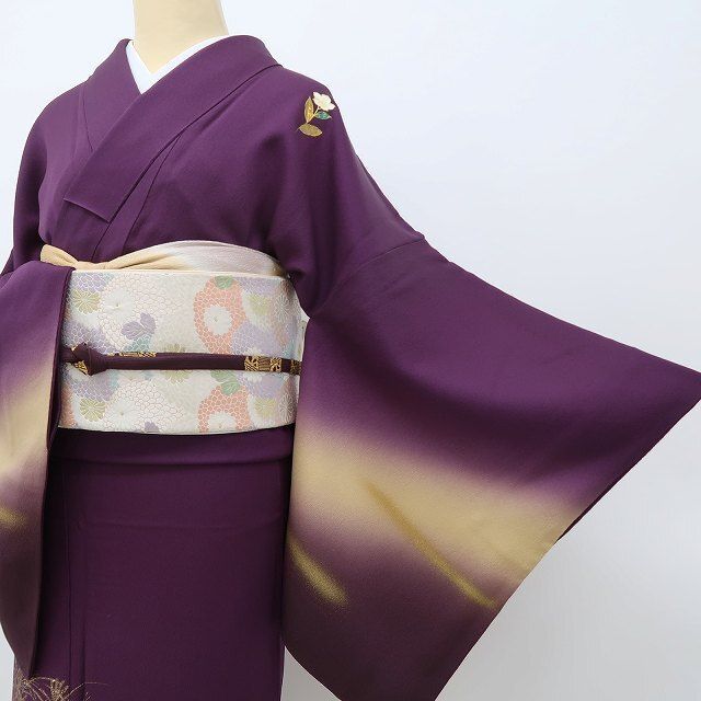 503mh14●甲斐泰造 訪問着 螺鈿細工 八重桜に藤 金彩 藤色●状態良好 ✾まめ藤✾螺鈿作家 甲斐泰造落款 正絹 トールサイズ“言葉にならない美